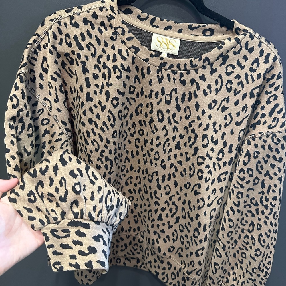 SSYS The Label | Tan and Black Animal Print Sweatshirt | Medium - Picture 3 of 7